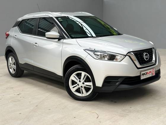 NISSAN KICKS 1.6 16V FLEXSTART S 4P MANUAL NISSAN KICKS 1.6 16V FLEXSTART S 4P MANUAL